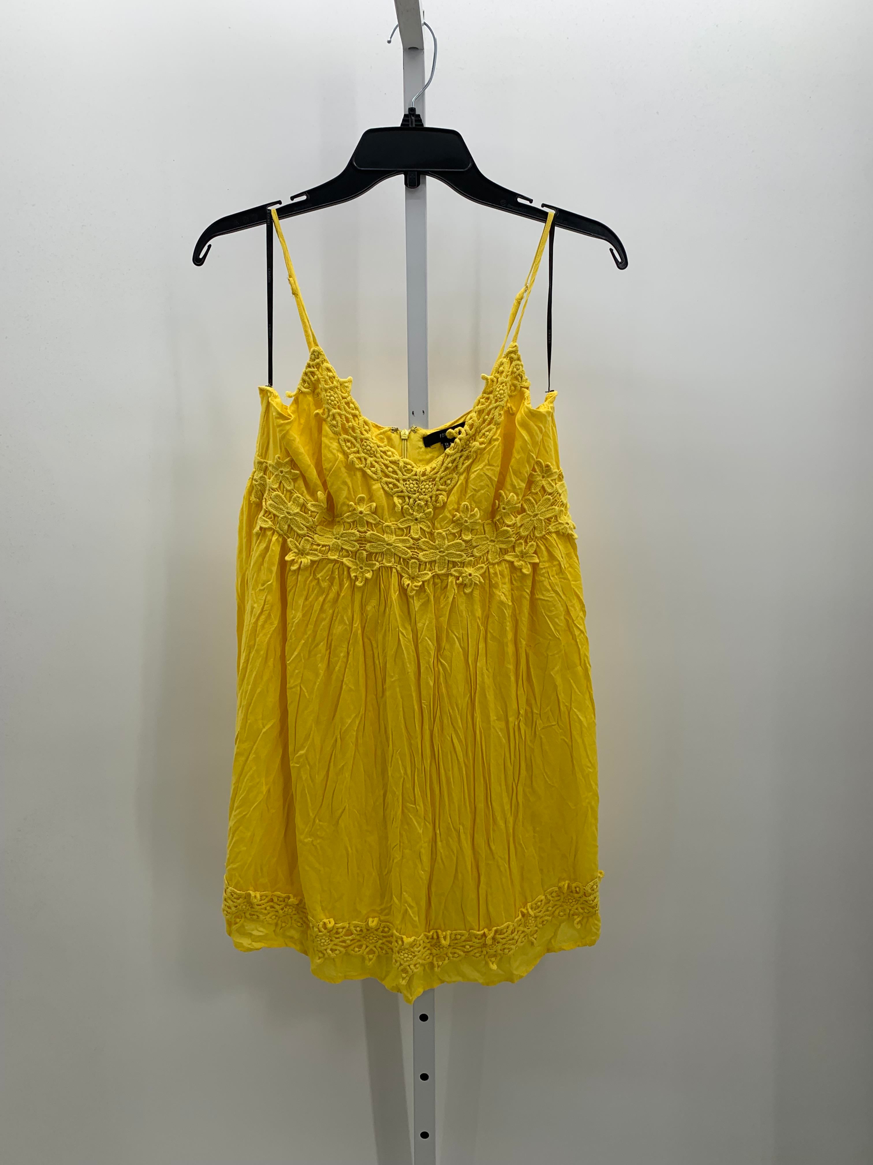 Forever 21 Size Large Juniors Sleeveless Shirt