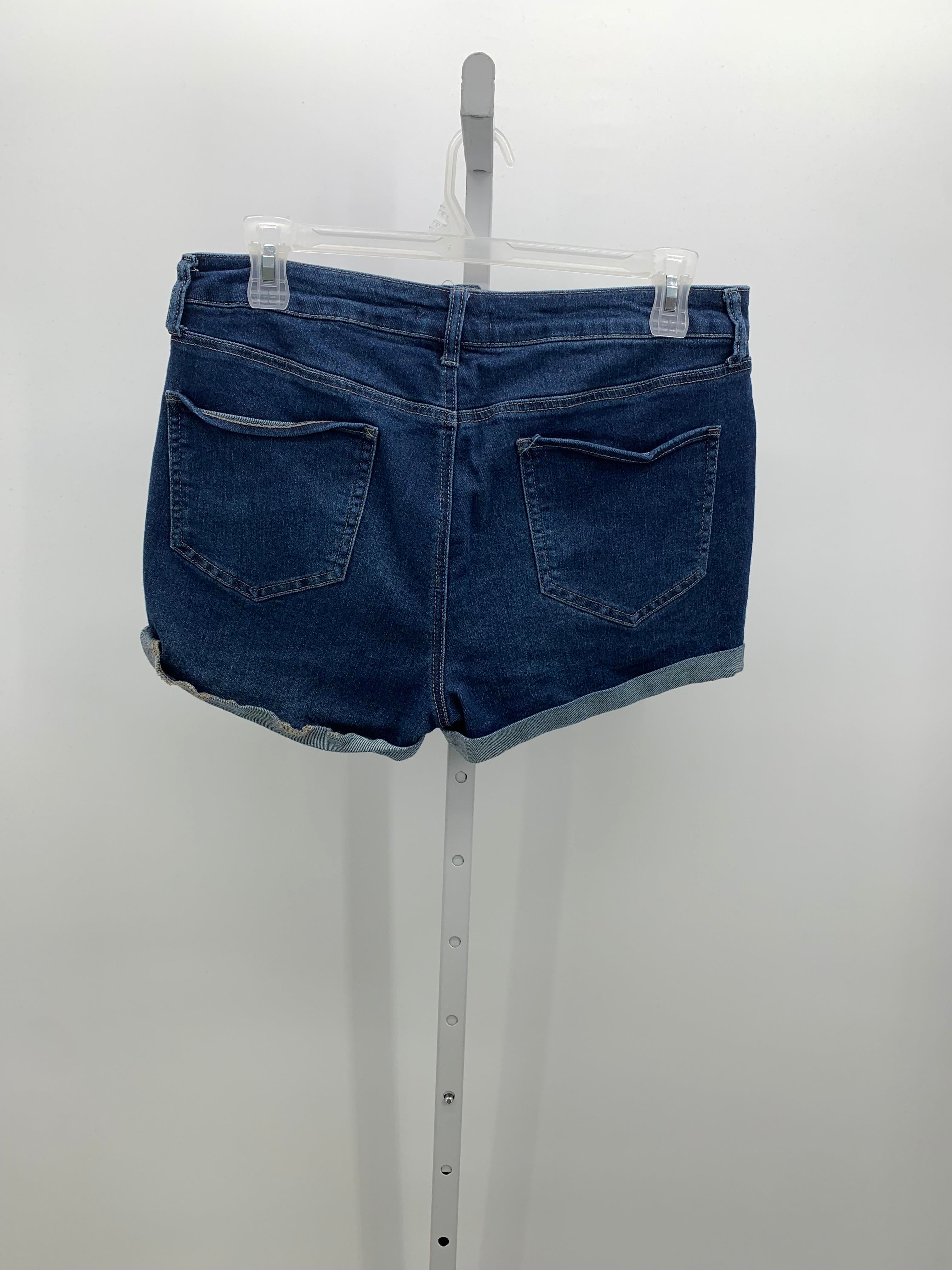 SO Size 17 Juniors Shorts