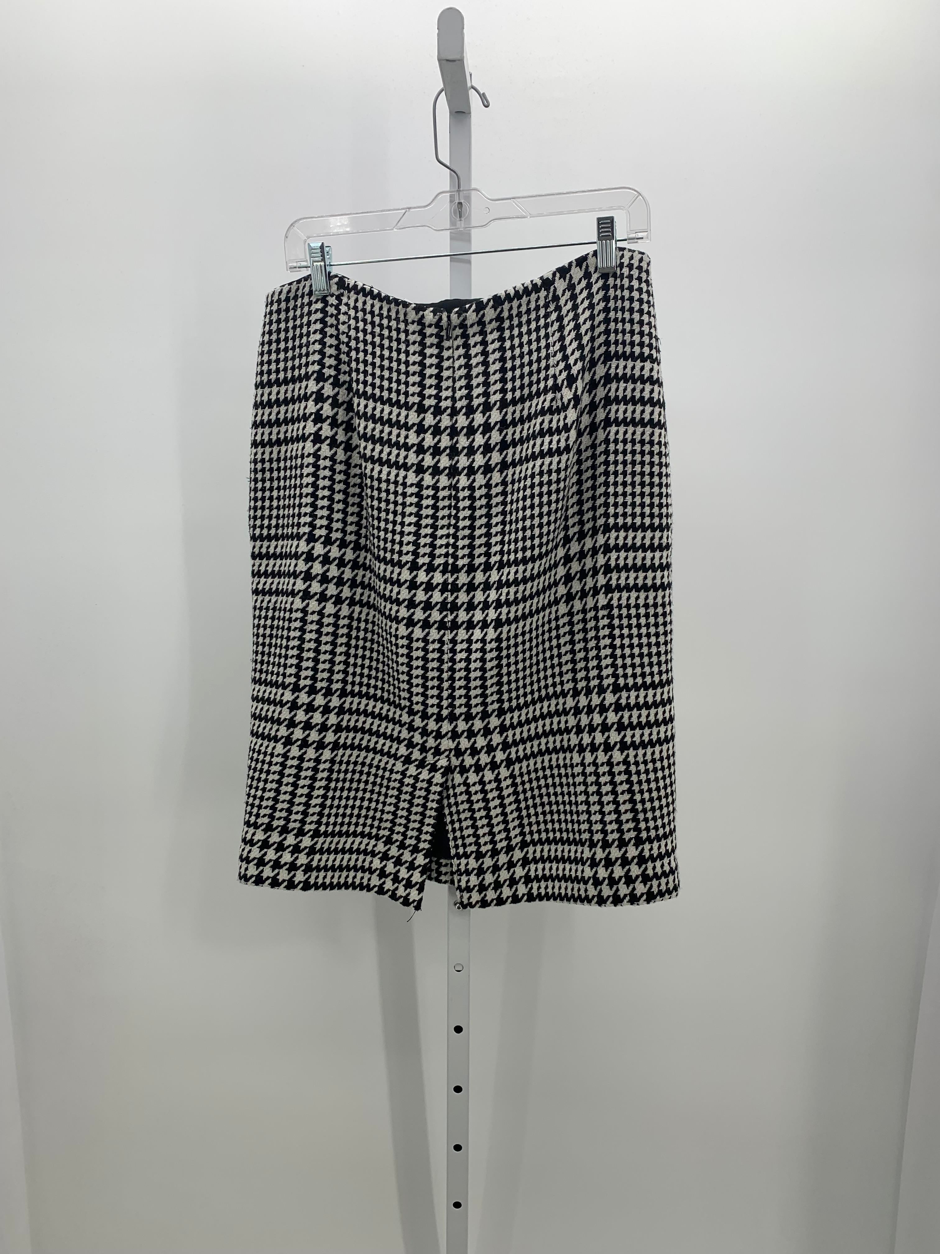 Liz Claiborne Size 12 Tall Misses Skirt