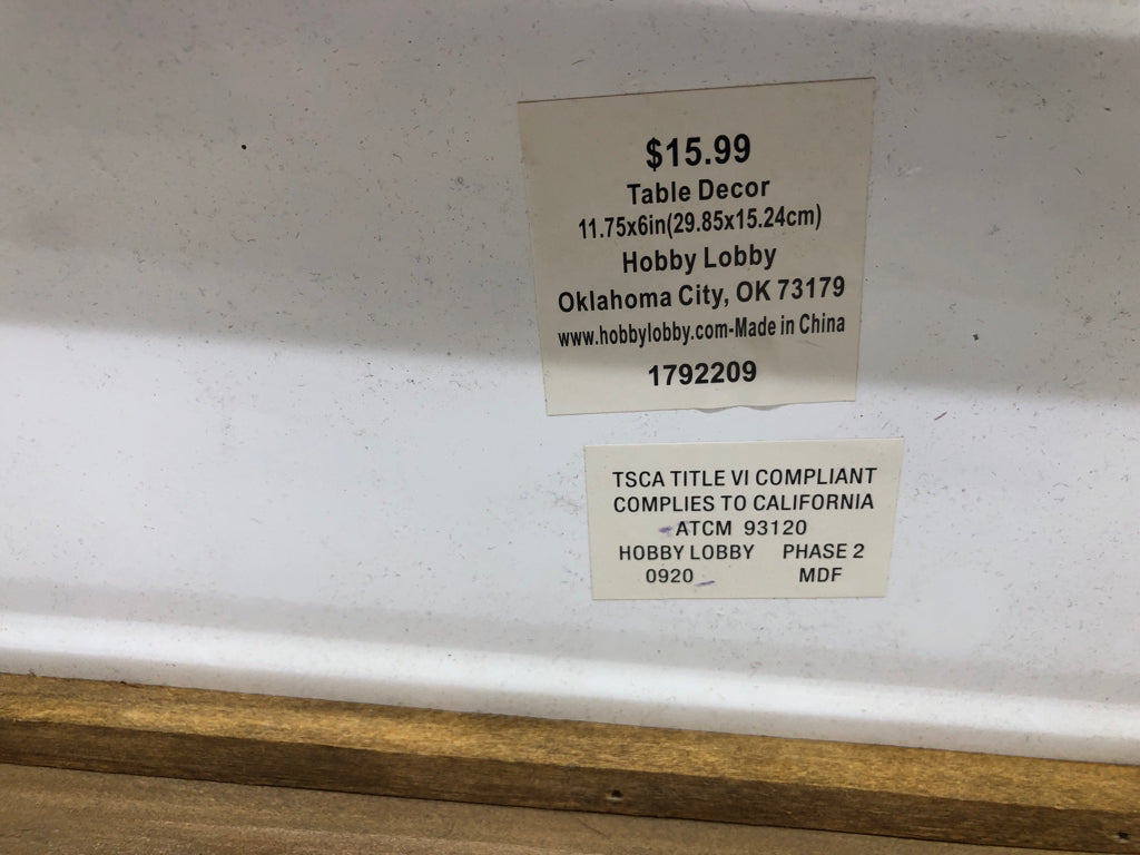 WOOD/METAL ALWAYS KISS ME SIGN.