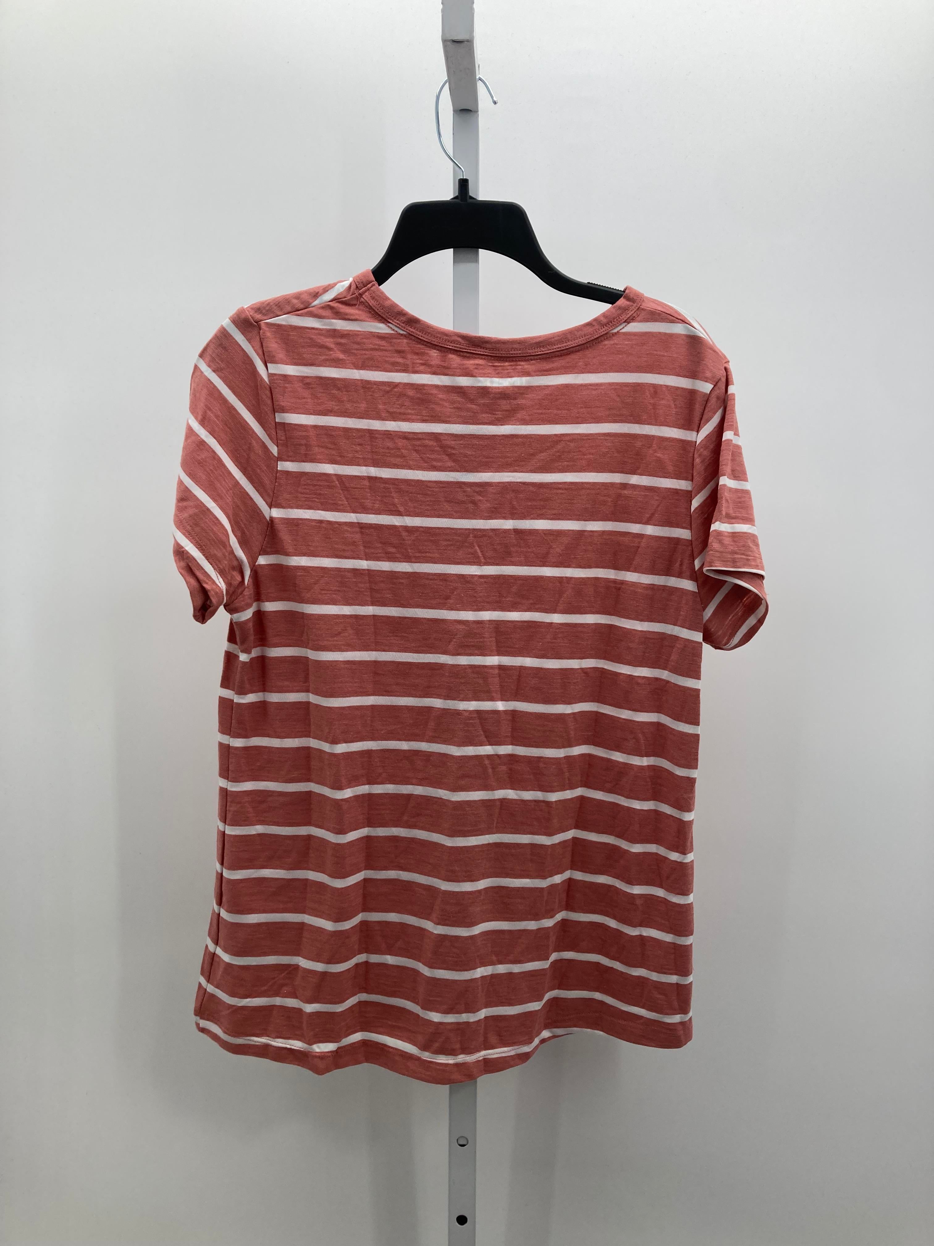 Time and Tru Size Medium Misses Short Sleeve Shirt