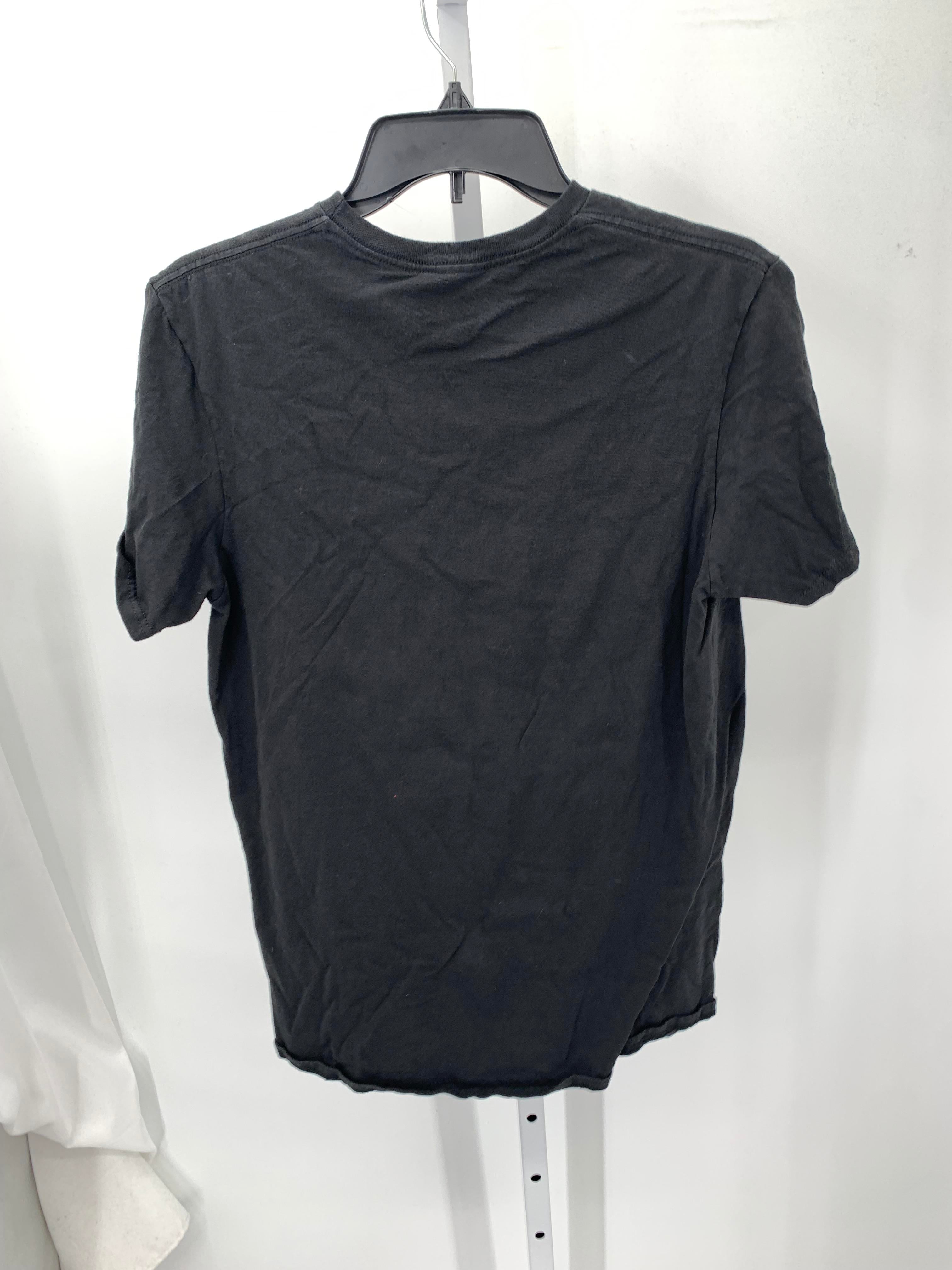 THE MANDALORIAN KNIT TEE