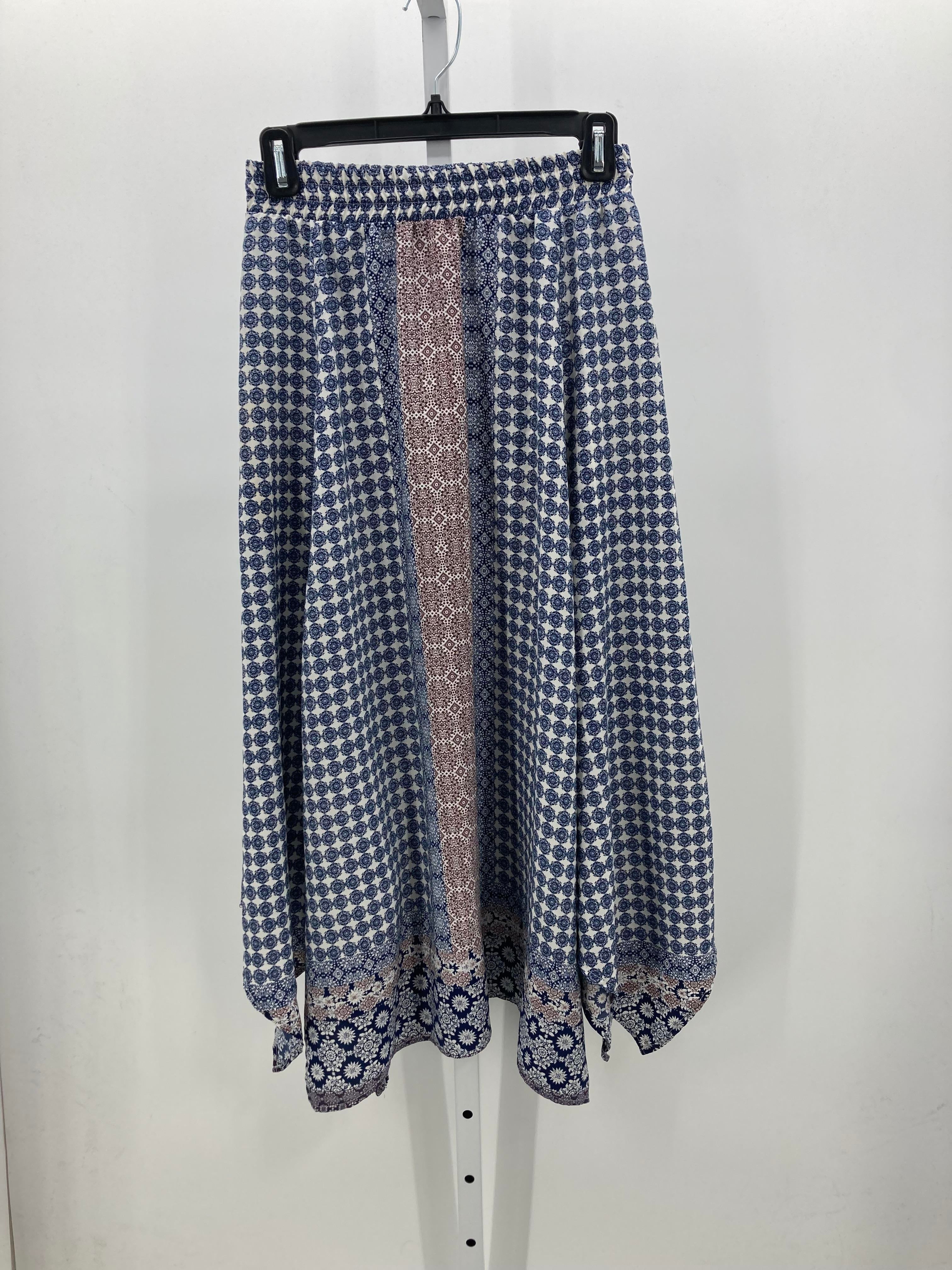 Romeo & Juliet Size Small Juniors Skirt