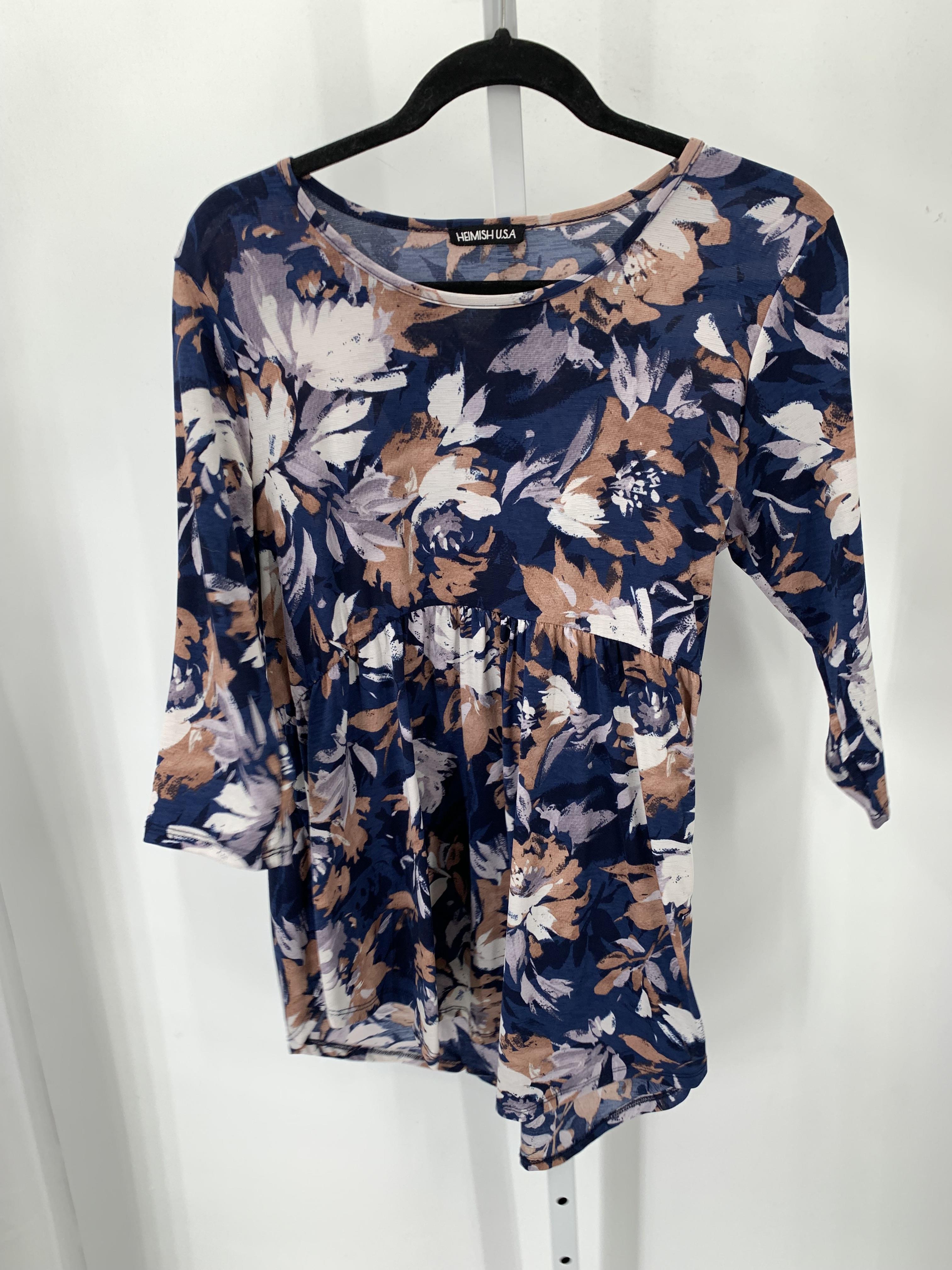 Size Medium Misses 3/4 Sleeve Shirt