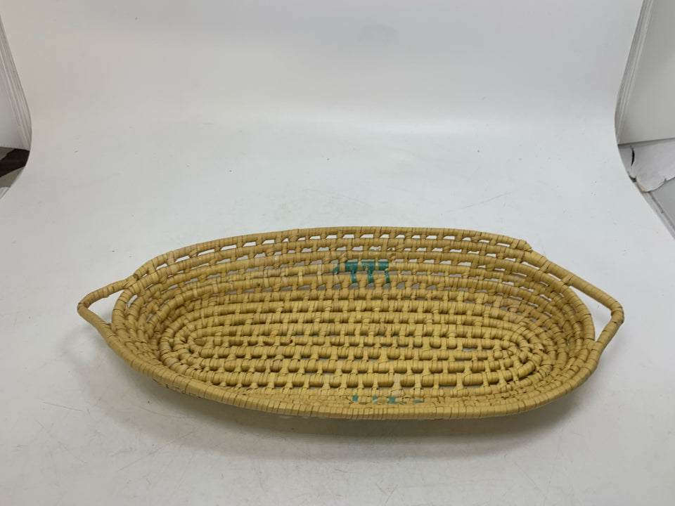 SMALL BREAD BASKET.