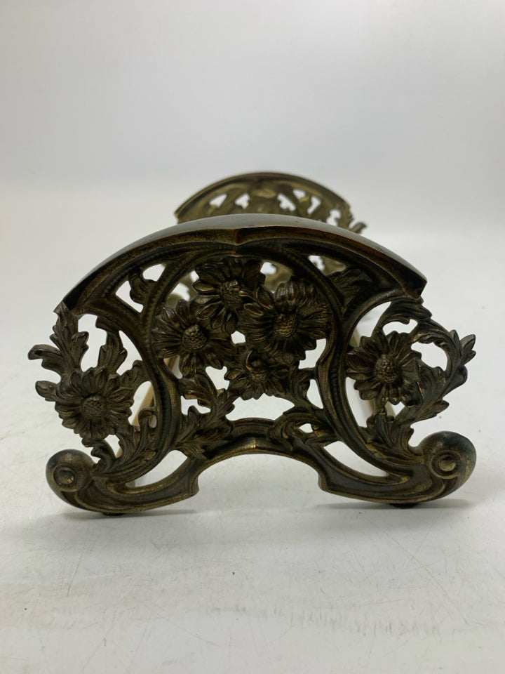 VTG JUDD ART NOUVEAU BRASS FLORAL DESIGNER EXPANDABLE BOOK SLIDE.