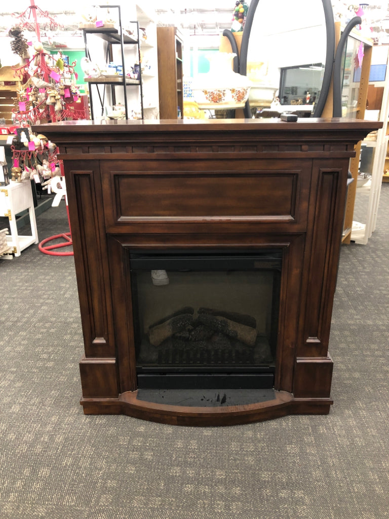 DARK WOOD ELECTRIC FIREPLACE.