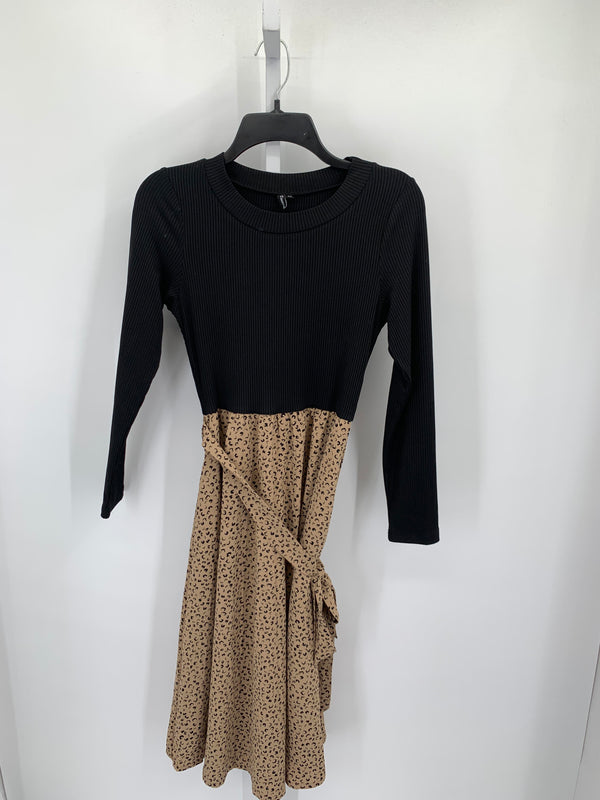 Size X Small Misses Long Sleeve Dress