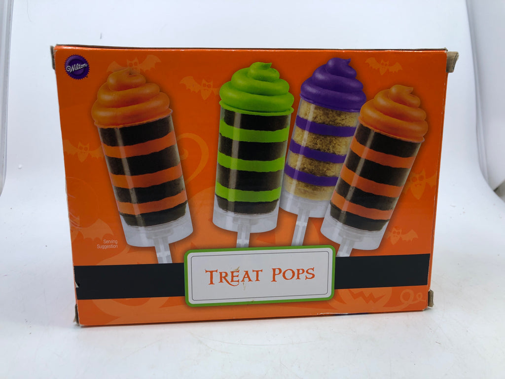 NIB WILTON TREAT POPS- IN BOX.