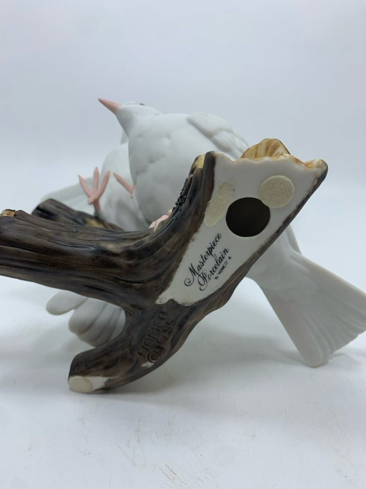 WHITE DOVES ON BRANCH PORCELAIN FIGURINE.