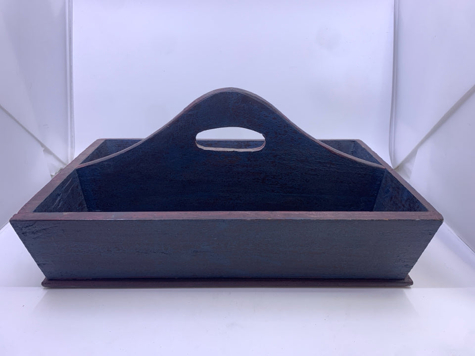 NAVY DIVIDED WOOD BASKET W HANDLE.