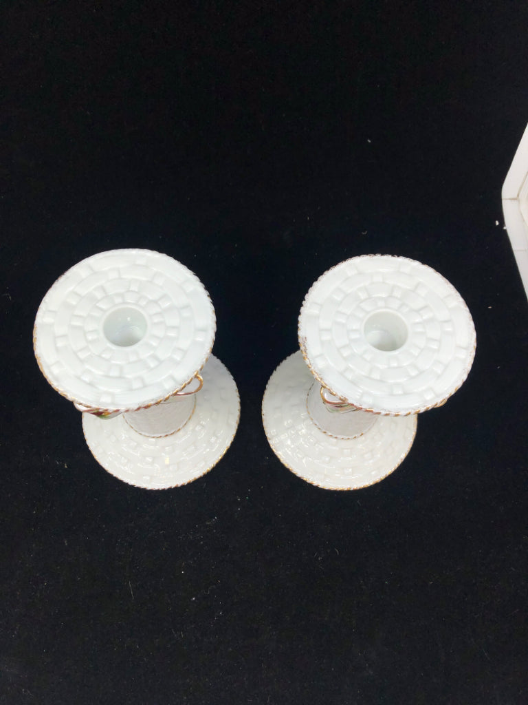 2 WHITE/GOLD TAPER OLD COUNTRY ROSES BASKETWEAVE CANDLE HOLDERS.