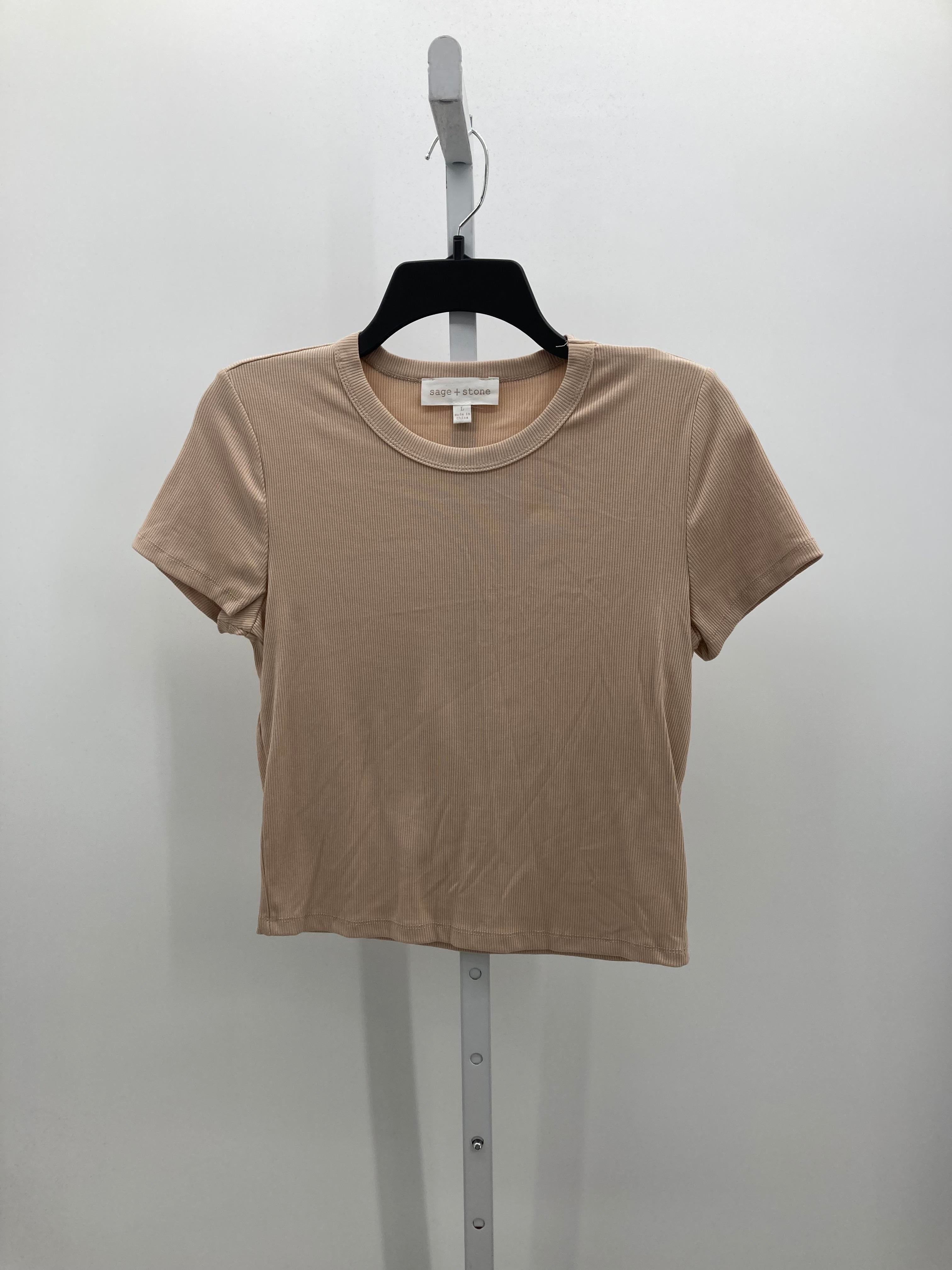 Size Large Juniors Short Sleeve Shirt