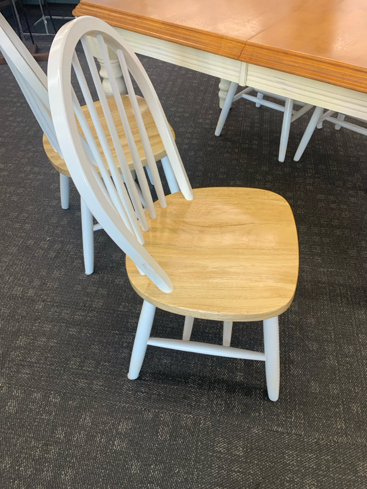 WHITE RECTANGLE EDGED DINING TABLE BLONDE TOP W/ 4 OVAL BACK CHAIRS.
