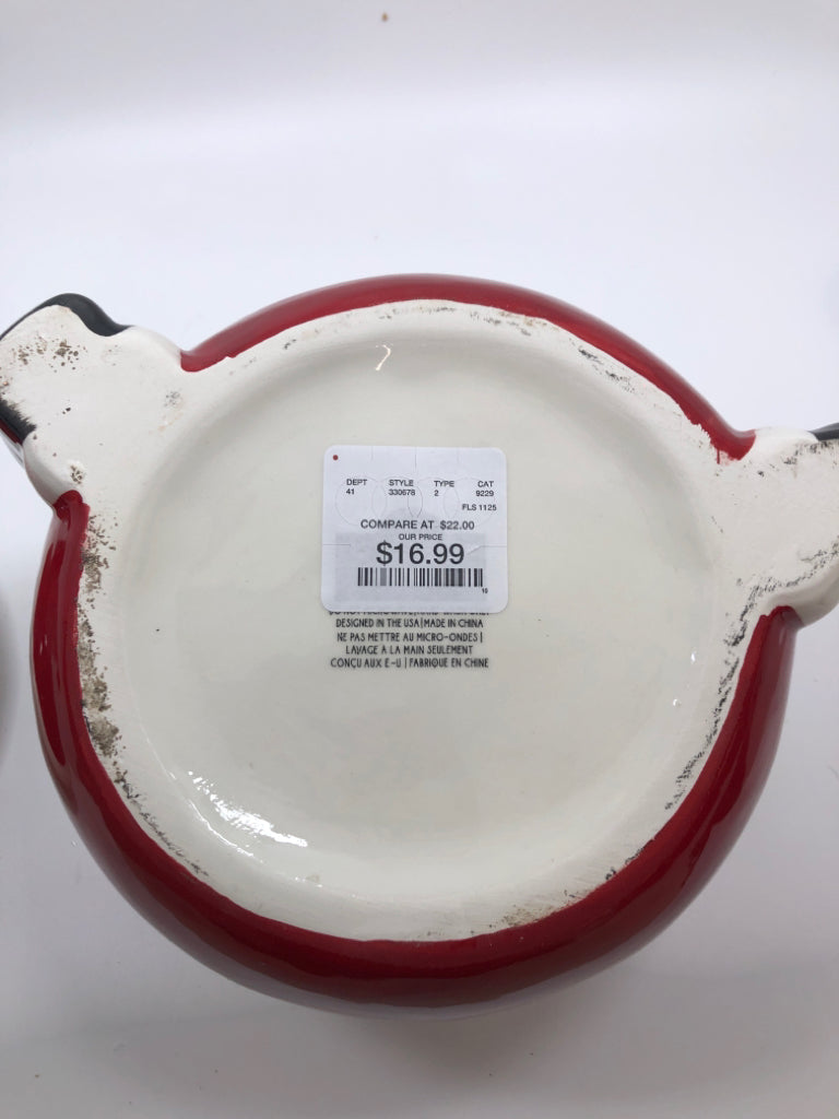 NWT ROUND SANTA COOKIE JAR.