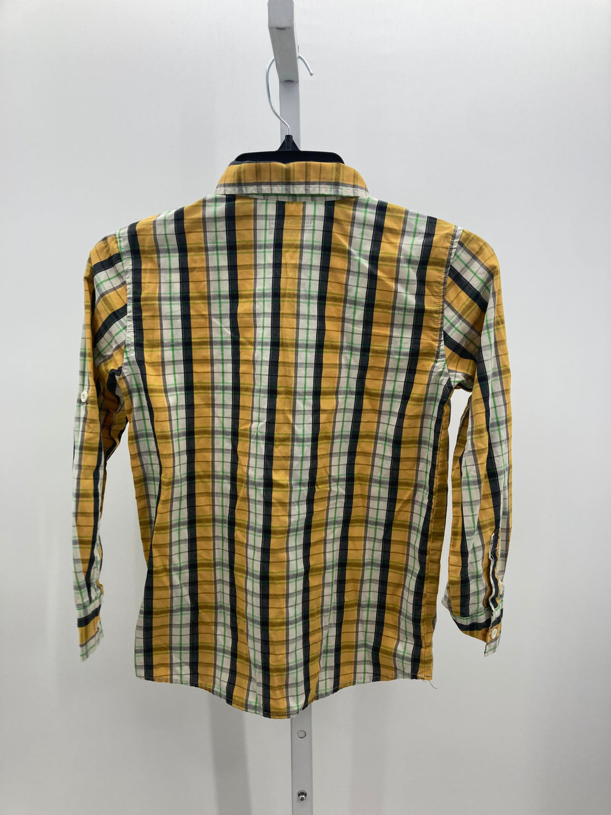 PLAID BTN DOWN