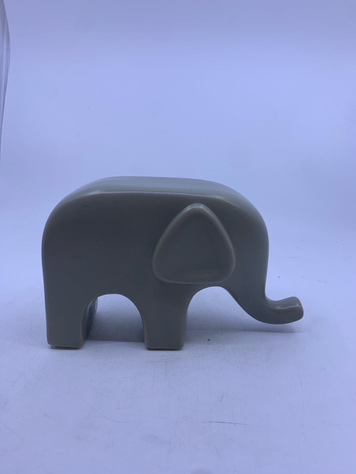 GREY CERAMIC ELEPHANT.