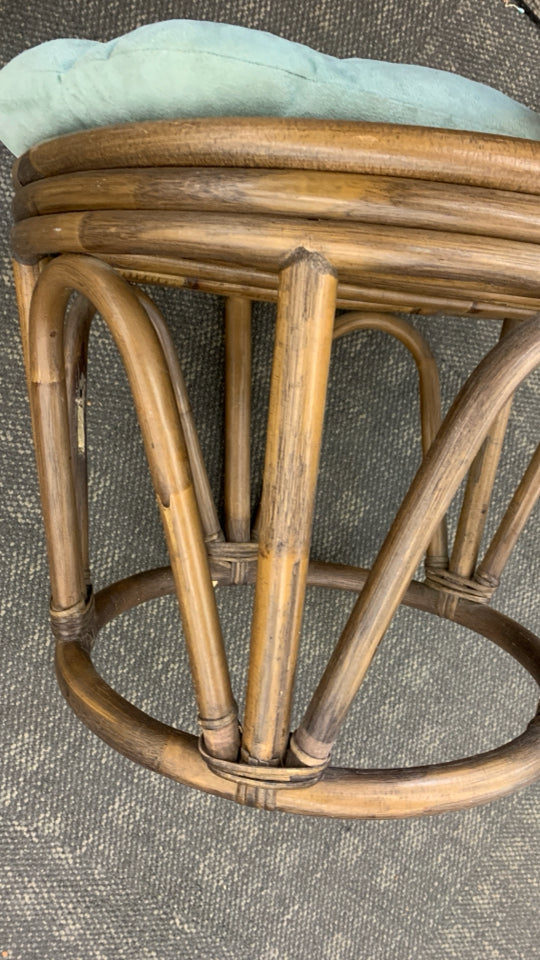 BOHO-STYLE WOODEN STOOL W/BLUE CUSHION.