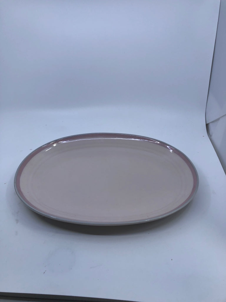 OVAL PINK AND GREY STRIPE PLATTER.