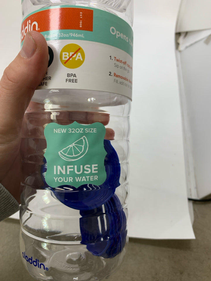 NEW 2 WAY WATER VESSEL DRINK BOTTLE.