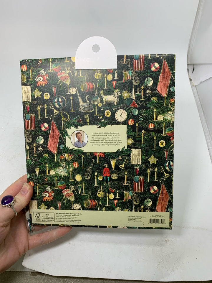 NIP OLD FASHION LOOK GIFT TAGS.