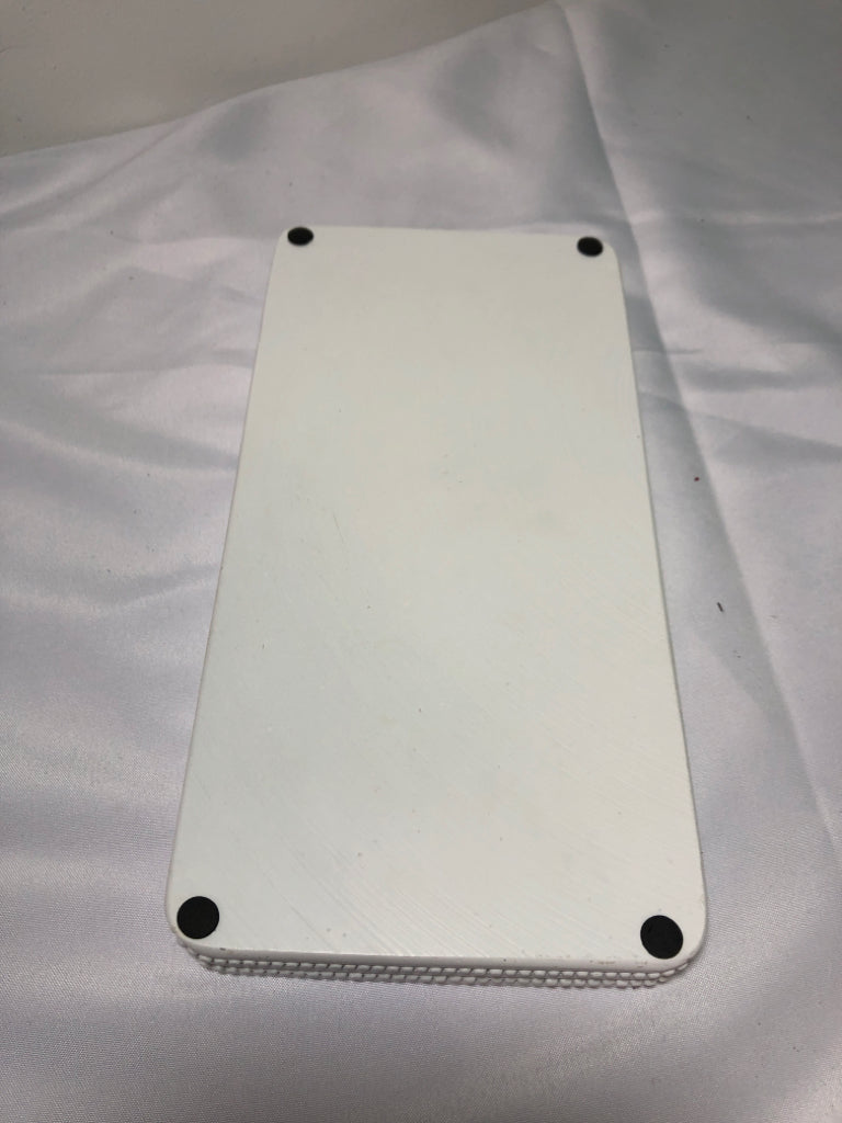 WHITE RESIN VANITY TRAY.