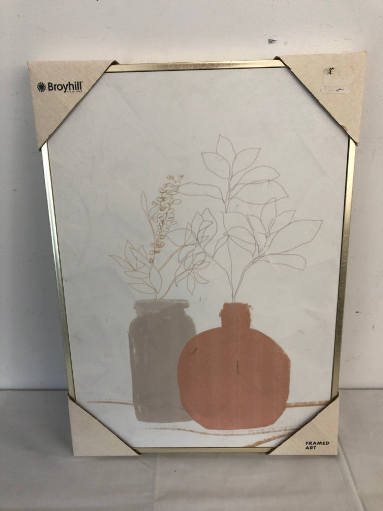 BROYHILL NIB VASES WALL CANVAS.