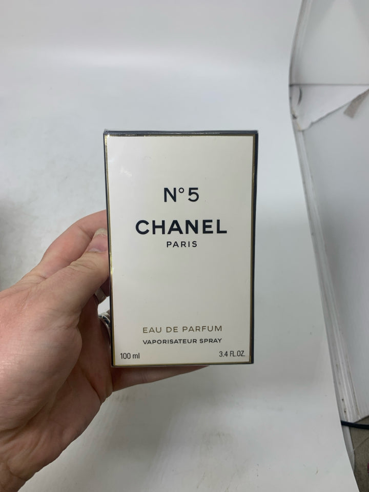 Chanel No 5 Eau De Parfum 100 ML- New In Box