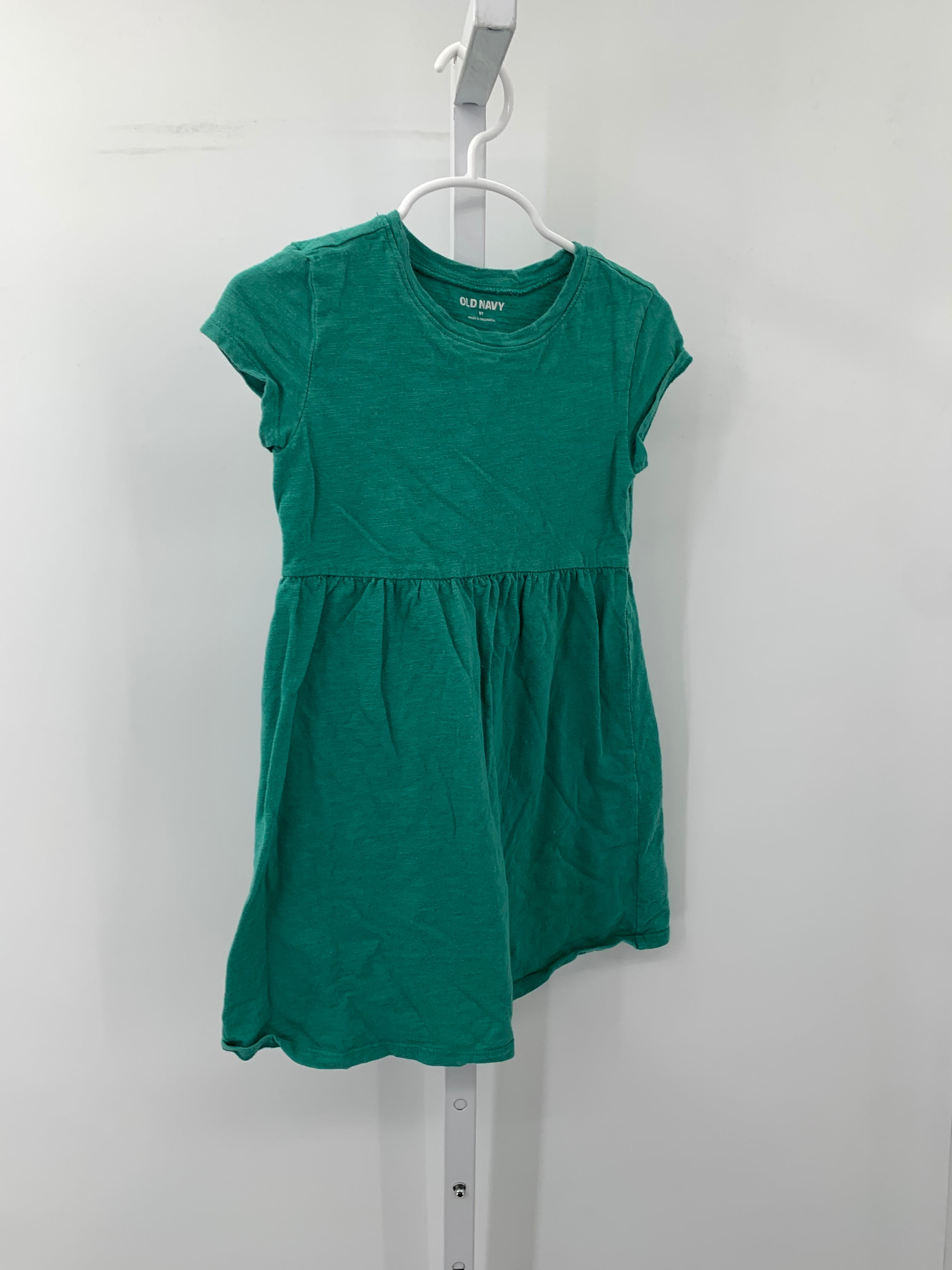 Old Navy Size 5T Girls Short Sleeve Dress