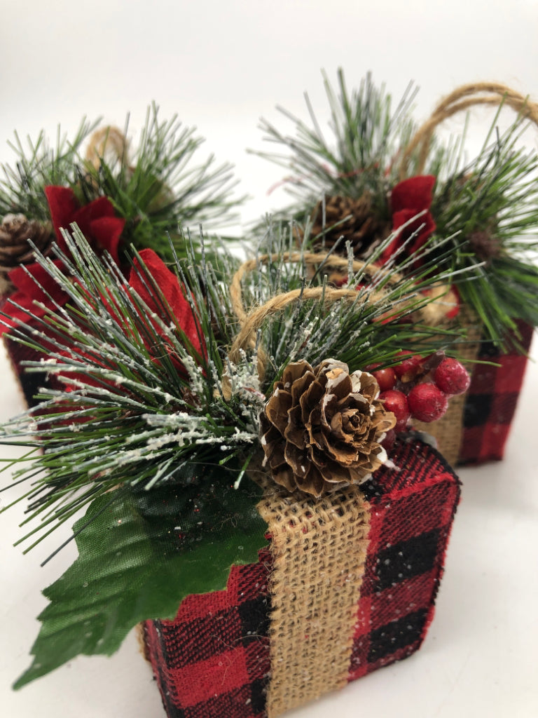 3 PLAID SQUARE PINECONE ORNAMENTS.