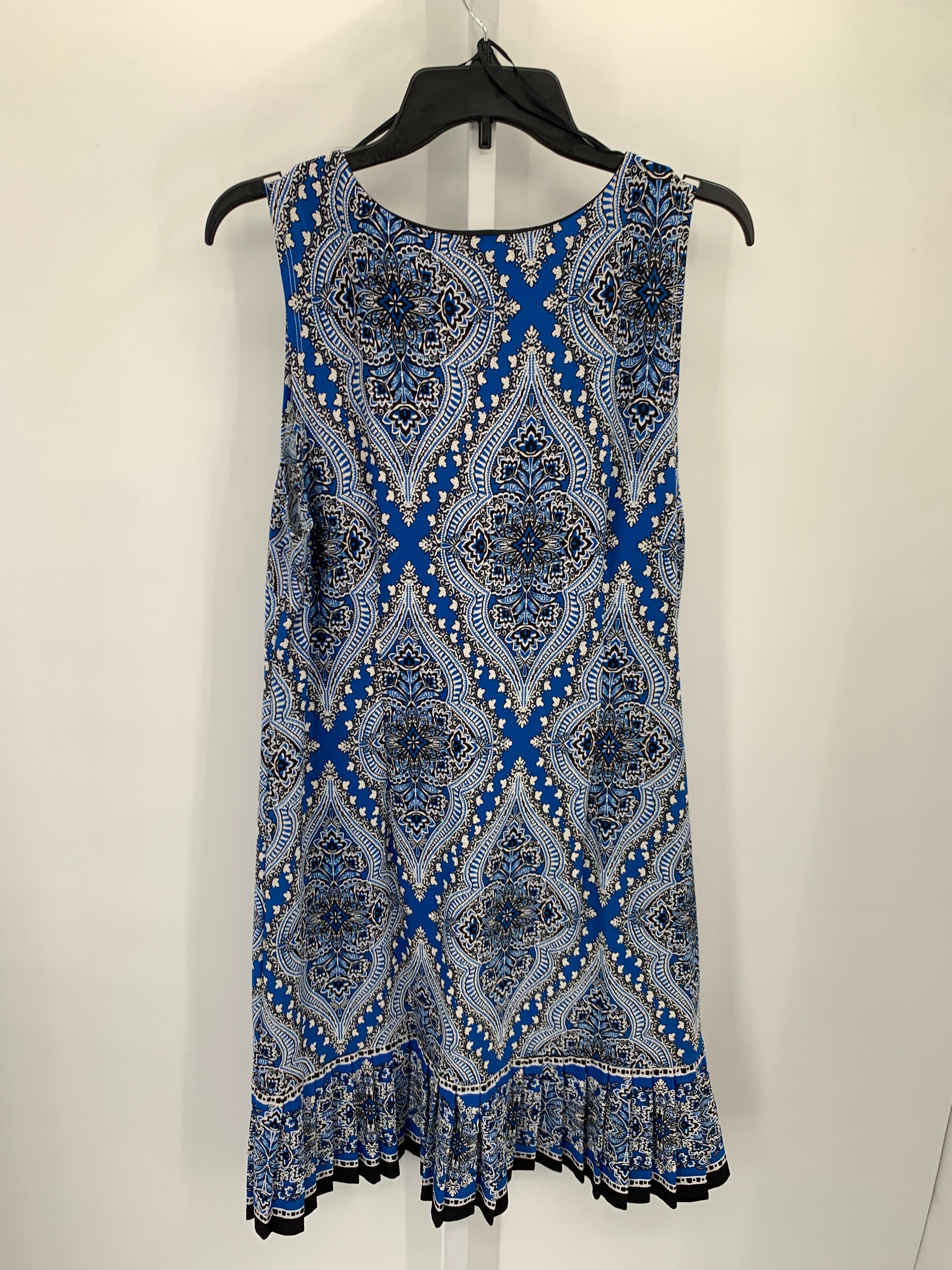 Size Large Misses Sleeveless Dress