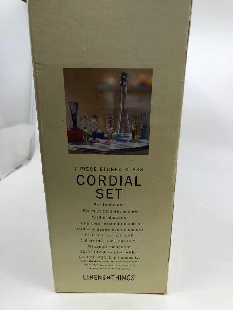 NIB 7 PC ETCHED GLASS CORDIAL SET.