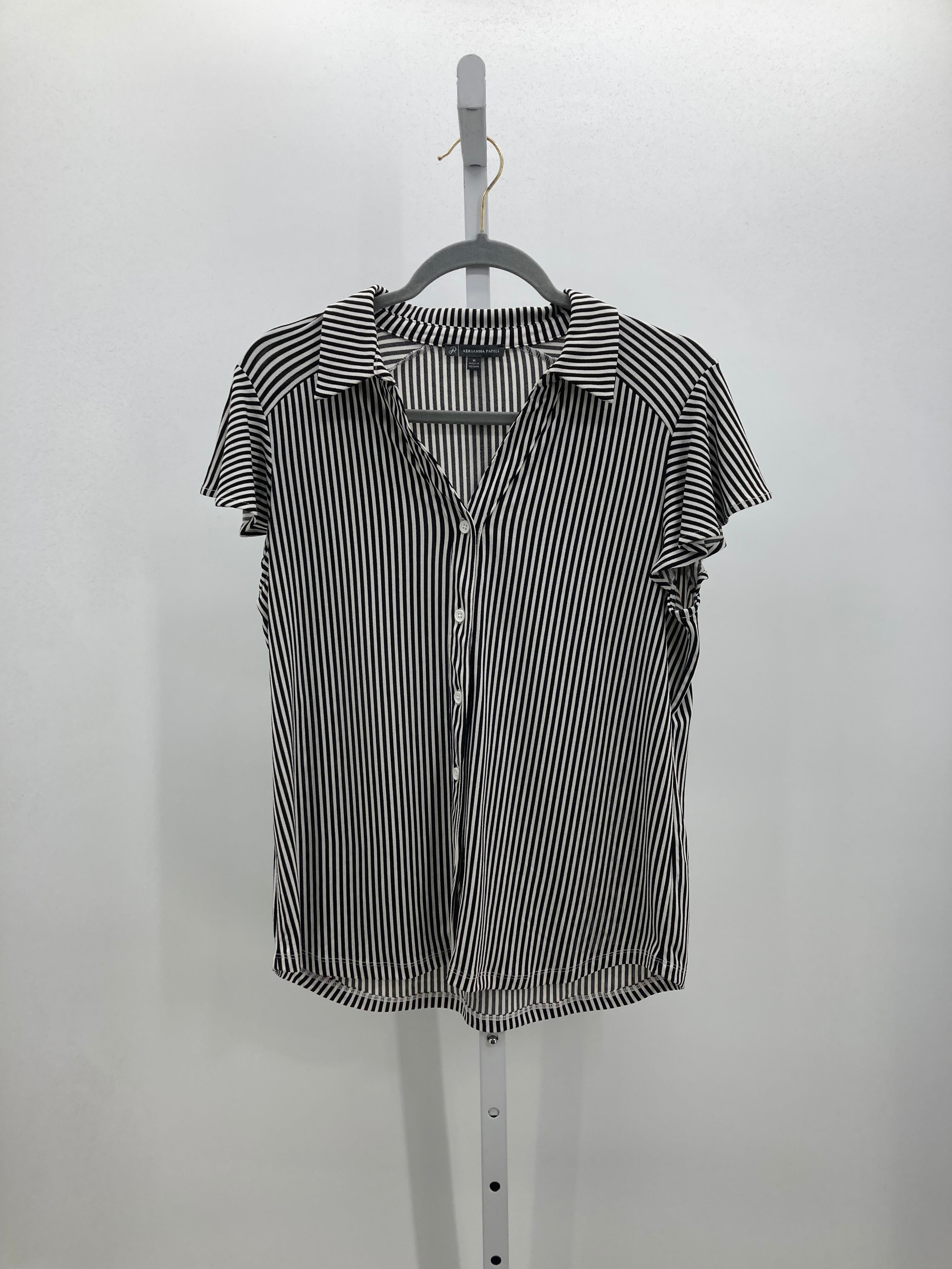 Adrianna Papell Size Medium Misses Short Sleeve Shirt