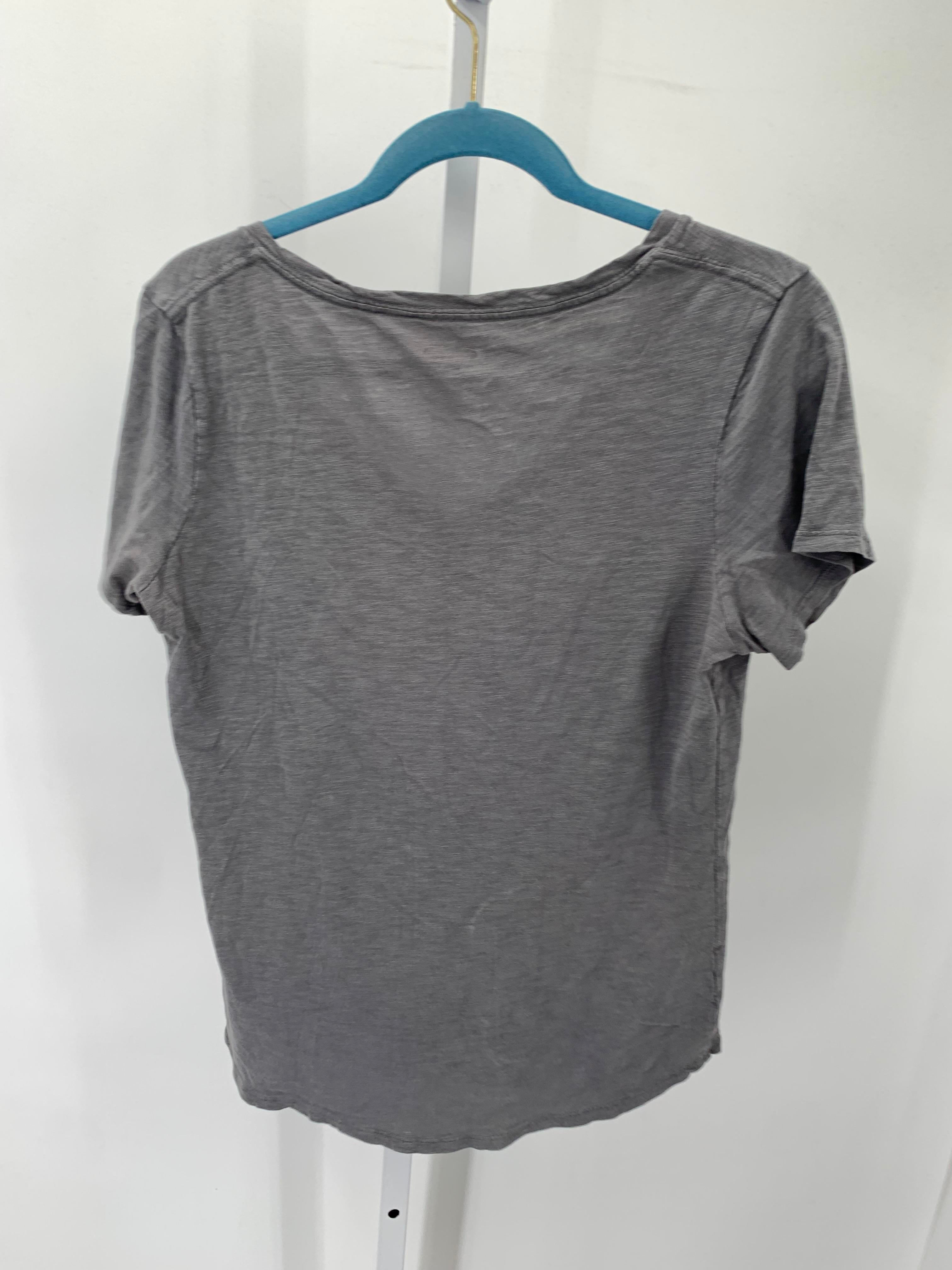 Old Navy Size Medium Misses Short Sleeve Shirt