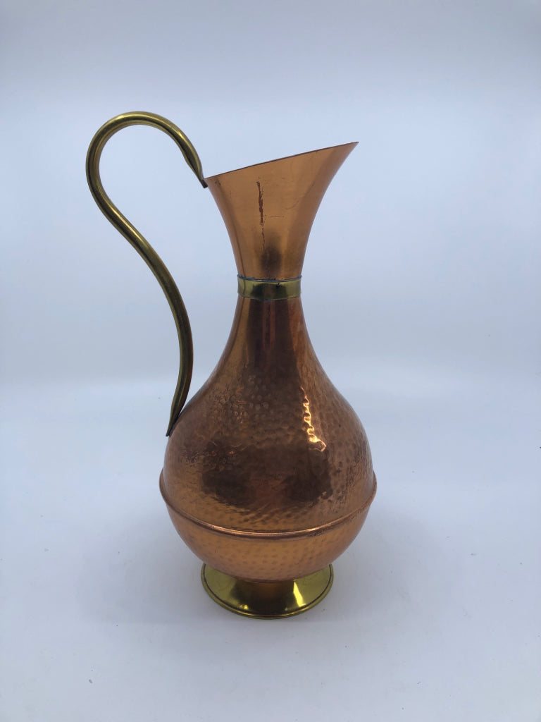 COPPER/BRASS PITCHER.