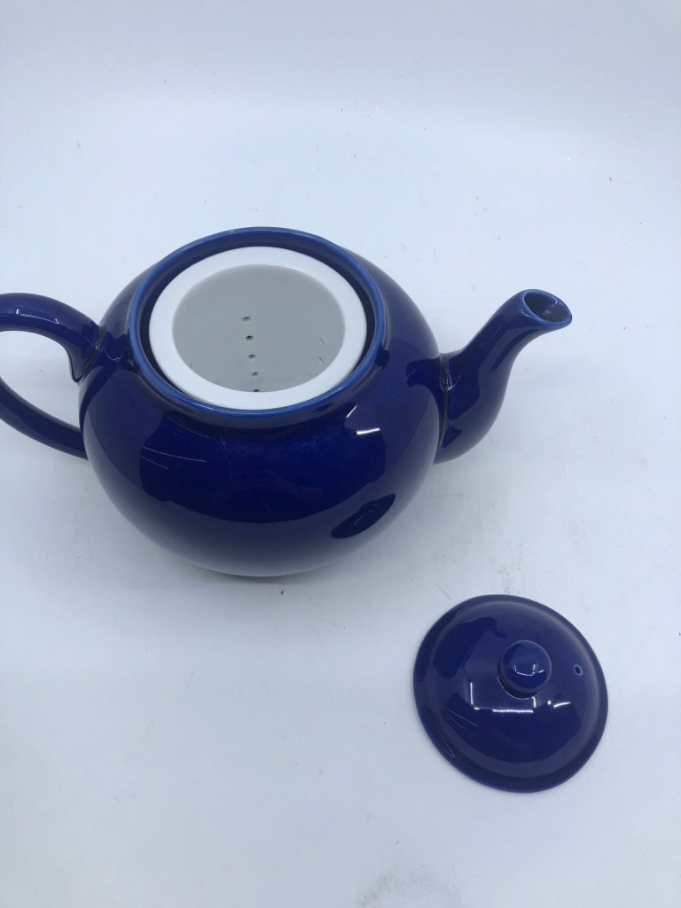 BLUE TEAPOT WITH CERAMIC INFUSER.