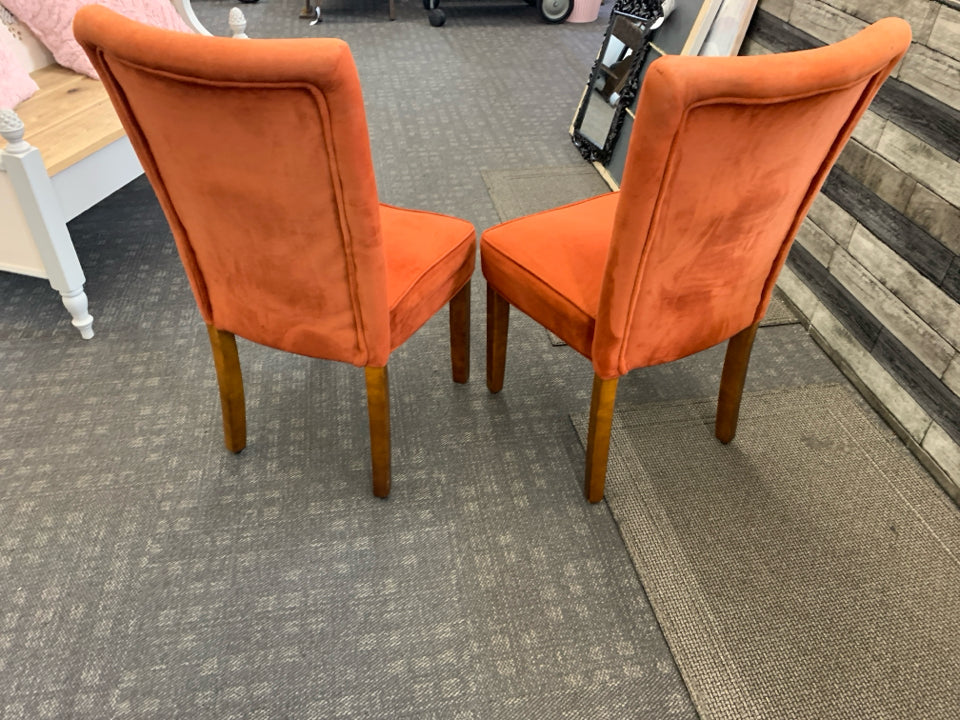 2 FAUX VELVET ORANGE ACCENT CHAIRS W WOOD LEGS.