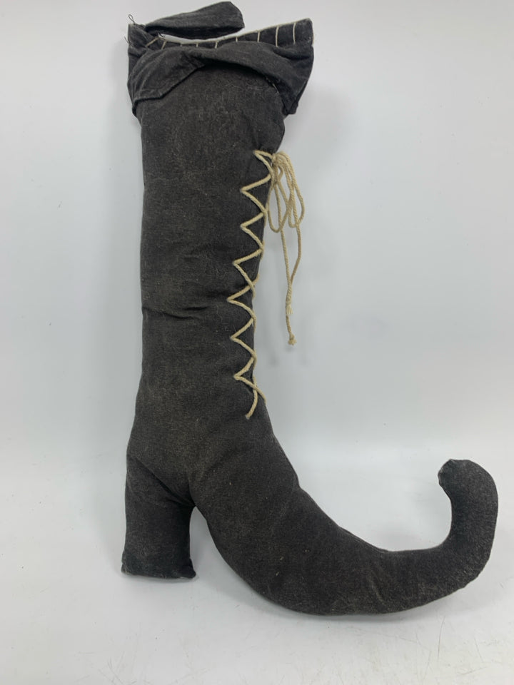 PLUSH WITCH'S BOOT.