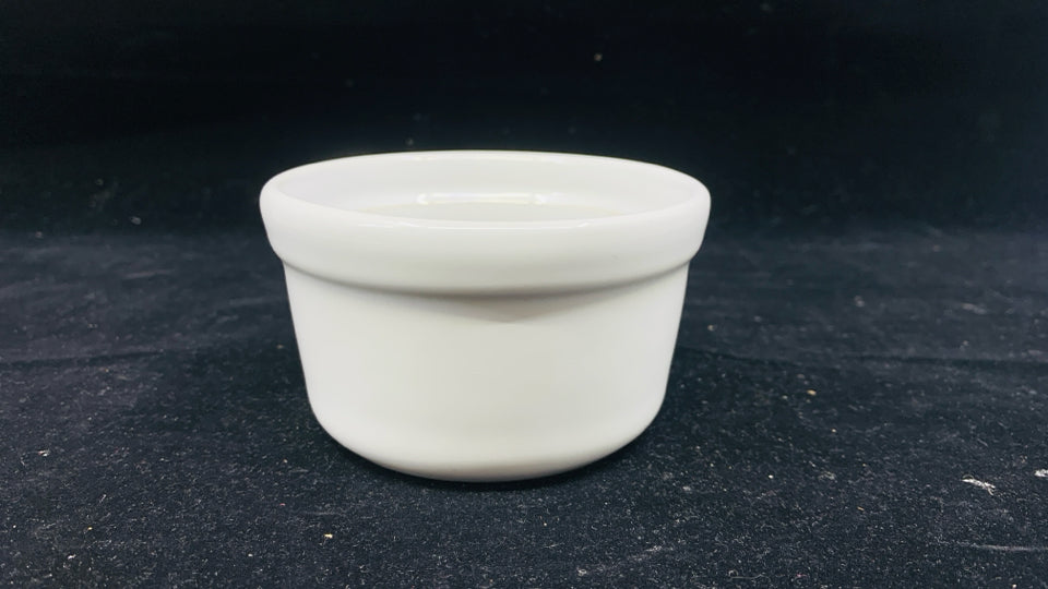 4 PRIMAGERA WHITE RAMEKIN BOWLS.