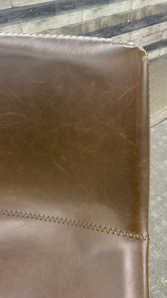 2 BROWN FAUX LEATHER BAR STOOLS.