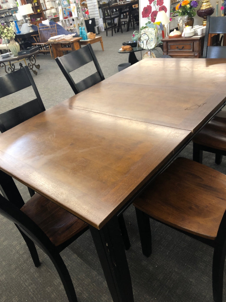 2-TONED WOOD & BLACK DINING ROOM TABLE W/6 CHAIRS.