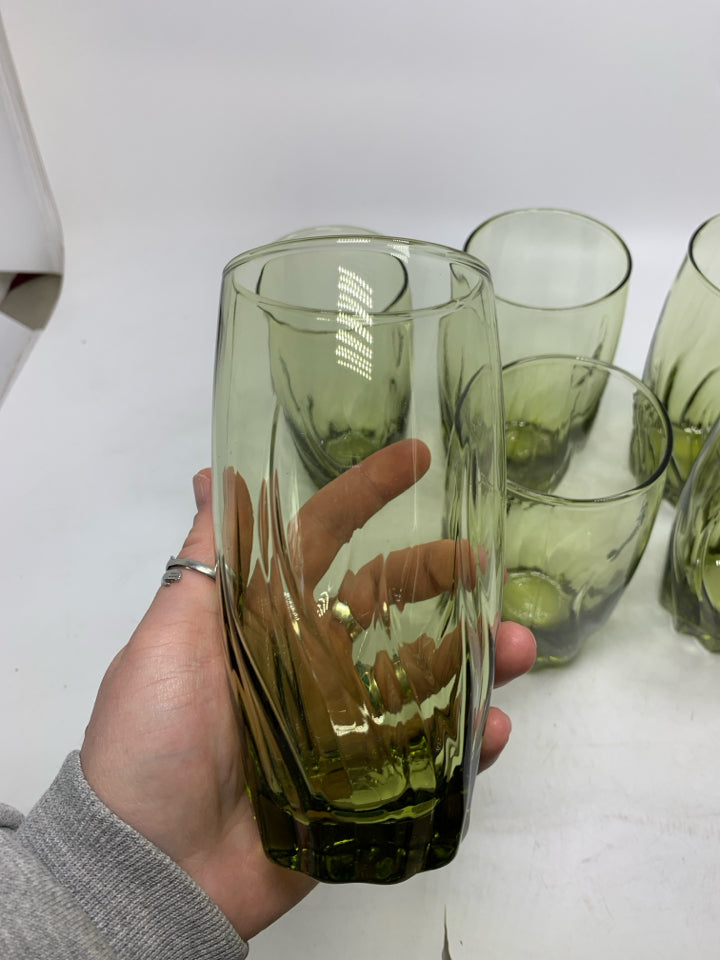 6 VTG AVOCADO GREEN SWIRL WAVE WATER GLASSES.