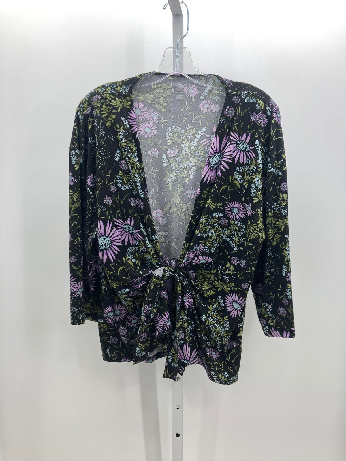HUE Size Extra Large Juniors 3/4 Sleeve Shirt