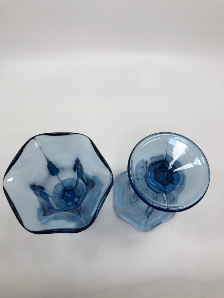 6 BLUE GLASS SUNDAE CUPS.