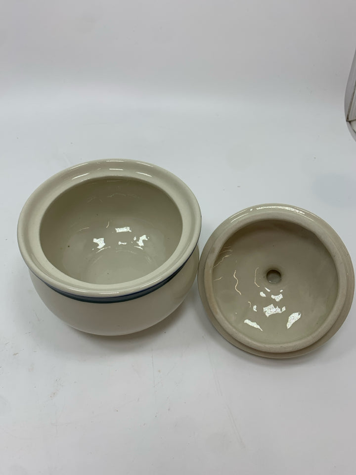 2PC CREAM BLUE RIM SUGAR CREAMER SET.