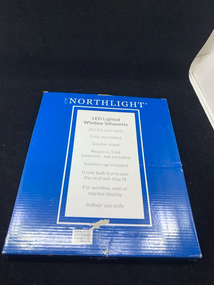 NIB LED WINDOW LIGHT CANDY CANE.