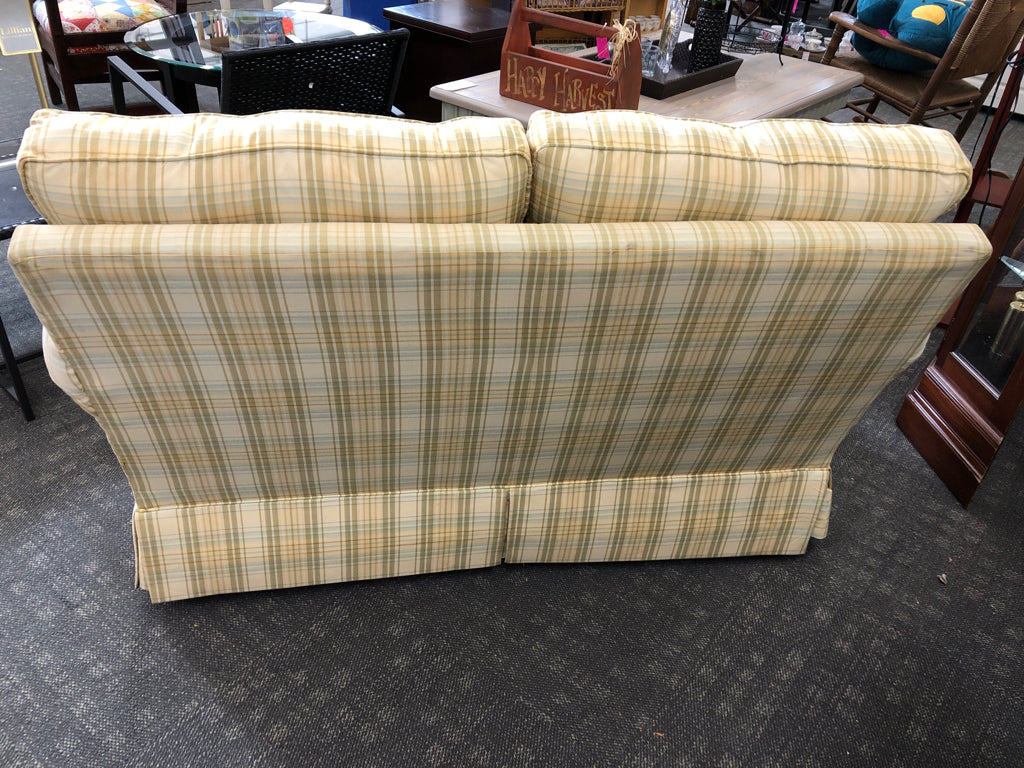 GREEN & YELLOW PLAID LOVE SEAT.