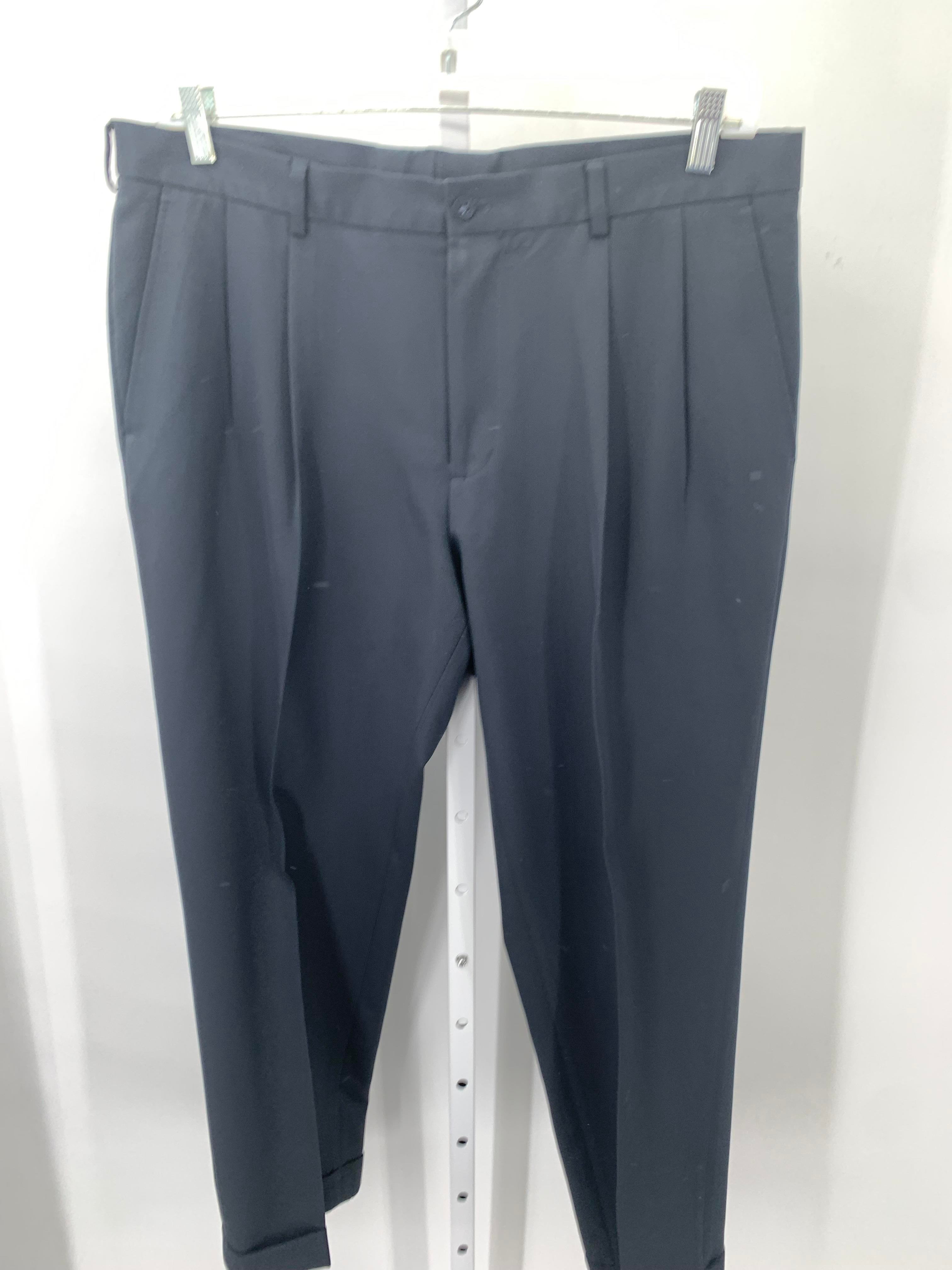 PLEATED FRONT PANTS