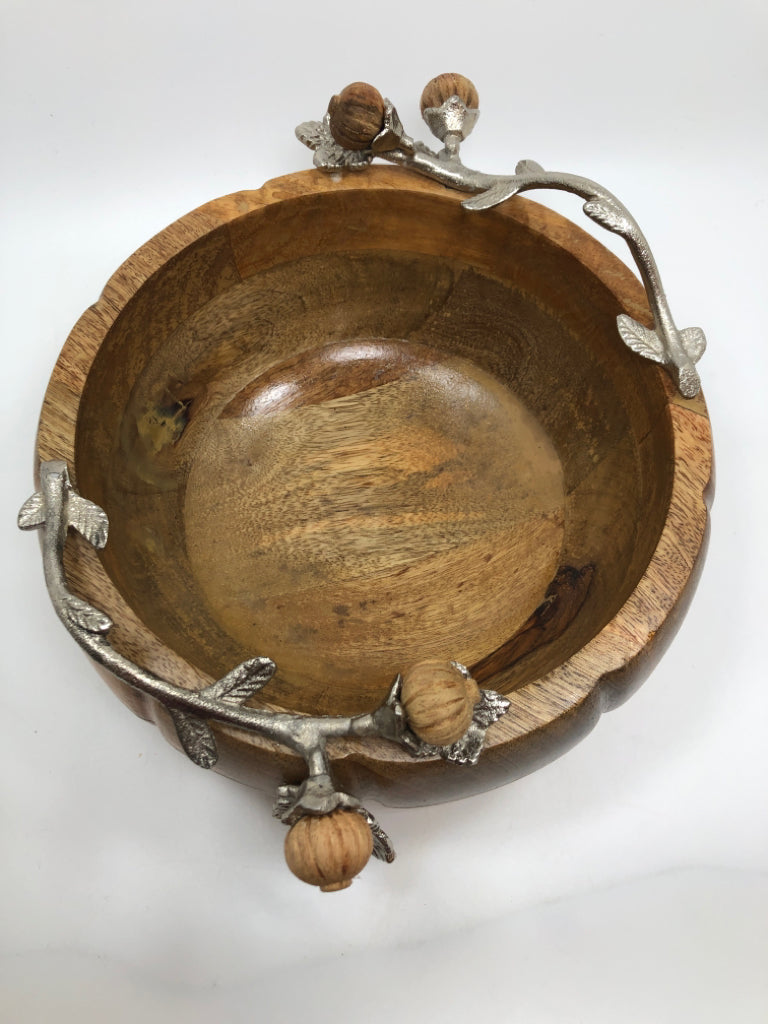 WOOD CARVED BOWL W/METAL ACORN DETAILS.
