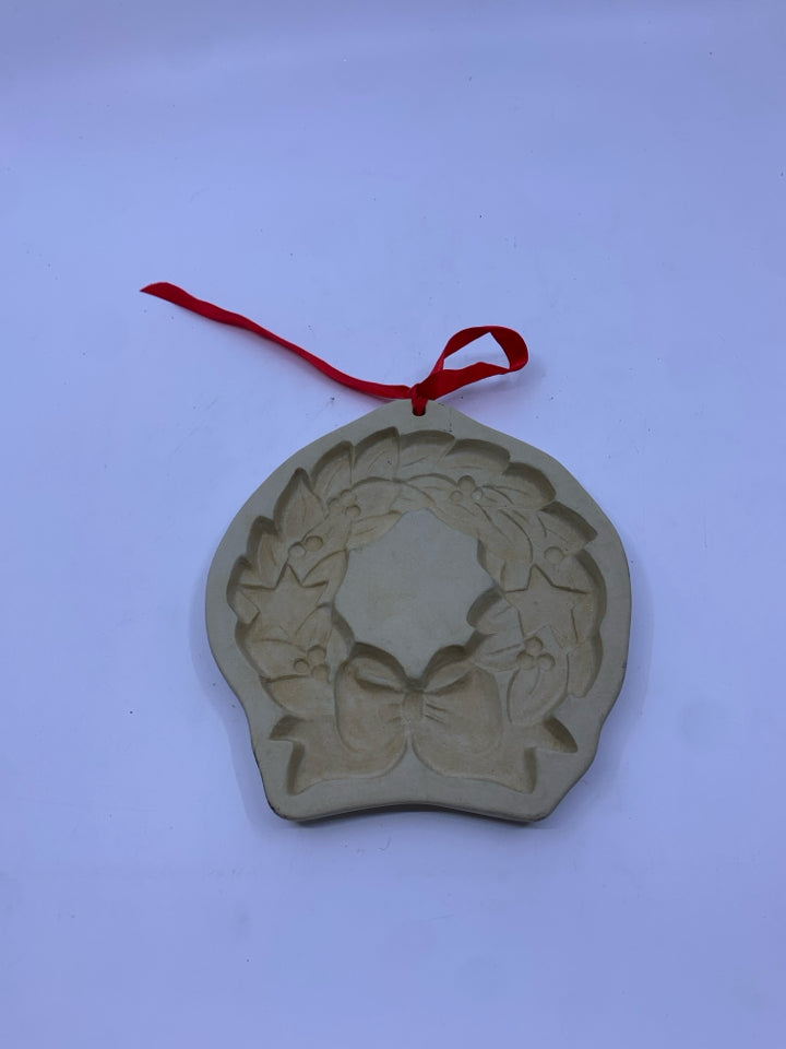 WREATH COOKIE STAMP.